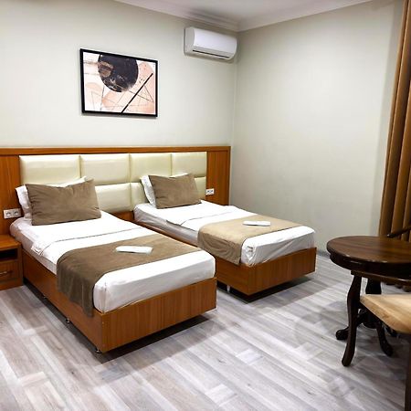 The Moon Tashkent Hotel Extérieur photo