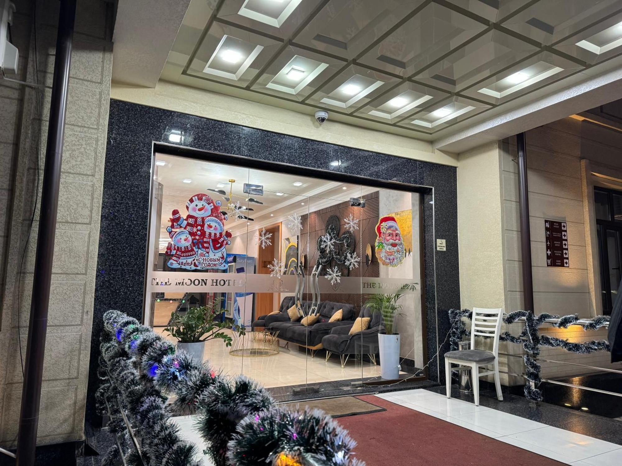 The Moon Tashkent Hotel Extérieur photo